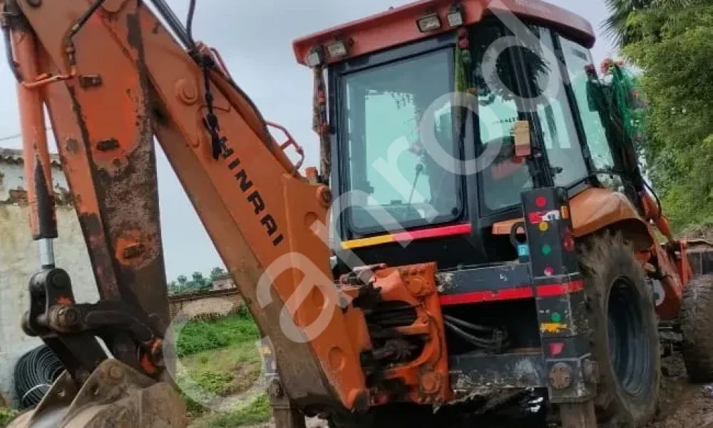 Tata Hitachi SHINRAIBX-80 Backhoe Loader