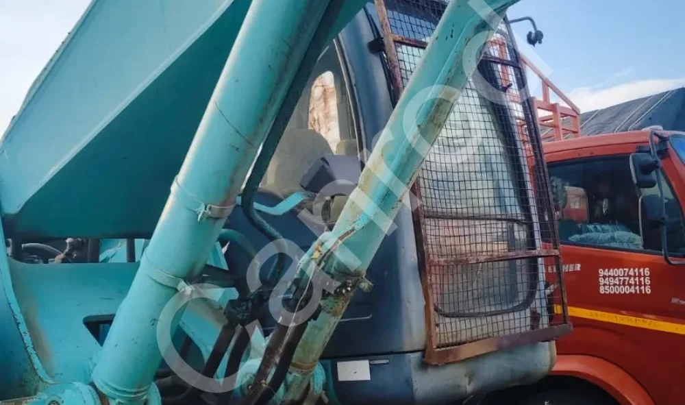 Kobelco SK350 Excavator