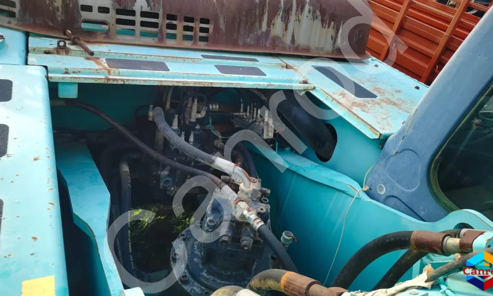 Kobelco SK350 Excavator