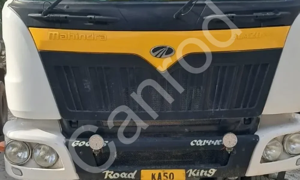 Mahindra Blazo28 Transit Mixer
