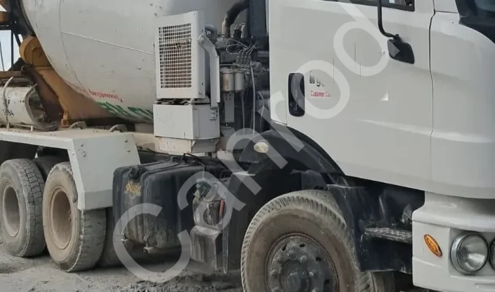 Mahindra Blazo28 Transit Mixer