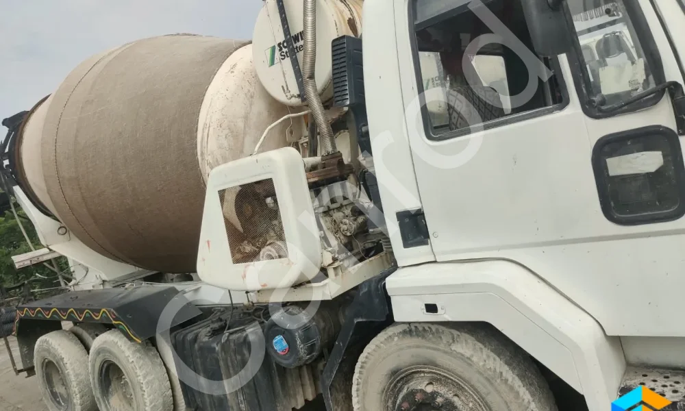 Ashok Leyland 2518 Transit Mixer