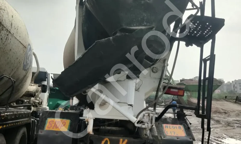Ashok Leyland 2518 Transit Mixer