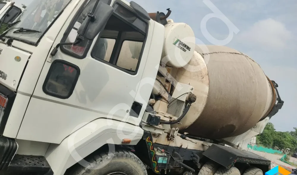 Ashok Leyland 2518 Transit Mixer