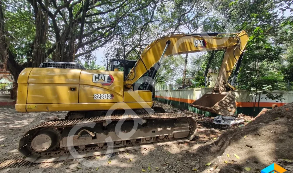 Caterpillar 323D3 Excavator
