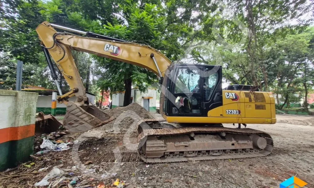 Caterpillar 323D3 Excavator