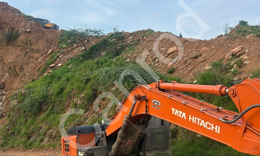 Tata Hitachi EX215LCQ Excavator