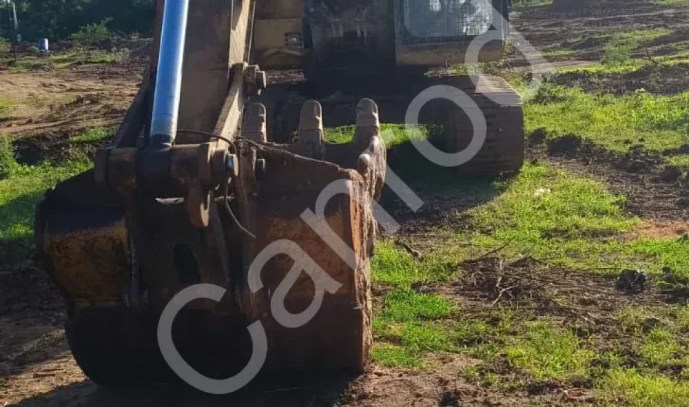 Caterpillar 320D2 Excavator