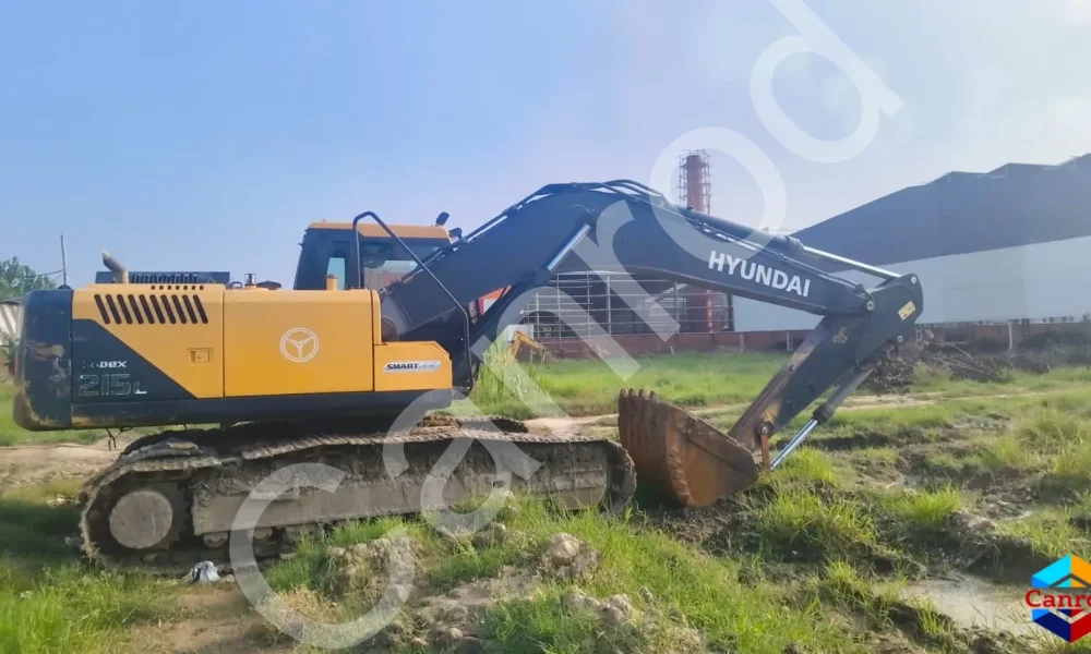 Hyundai R215L Excavator