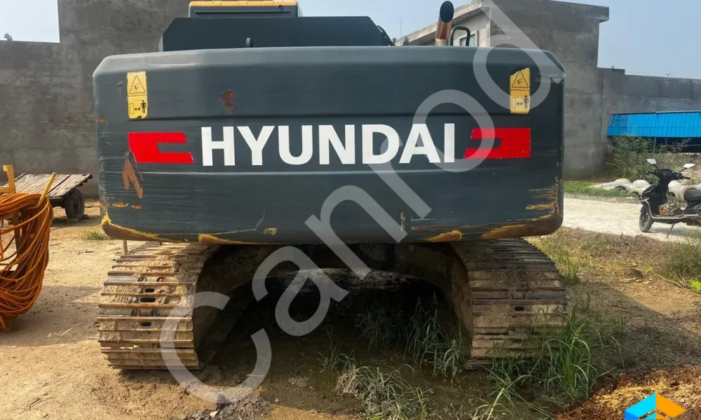 Hyundai R215L Excavator