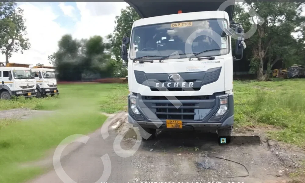 Eicher PRO8035XM Tipper