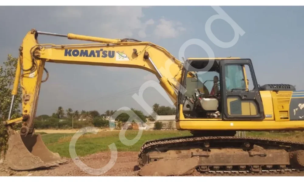 Komatsu PC210 LC Excavator
