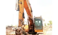Komatsu PC210 LC Excavator