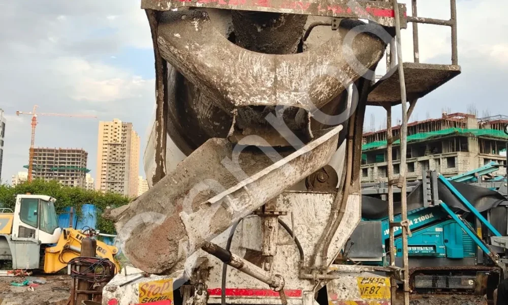 Tata Signa 2821.K Transit Mixer