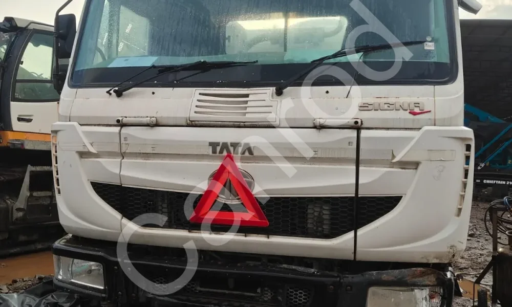 Tata Signa 2821.K Transit Mixer