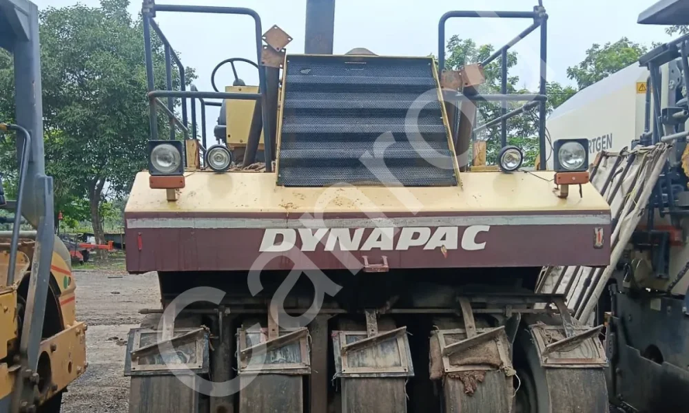 Dynapac CP271 Pneumatic Tyre Roller
