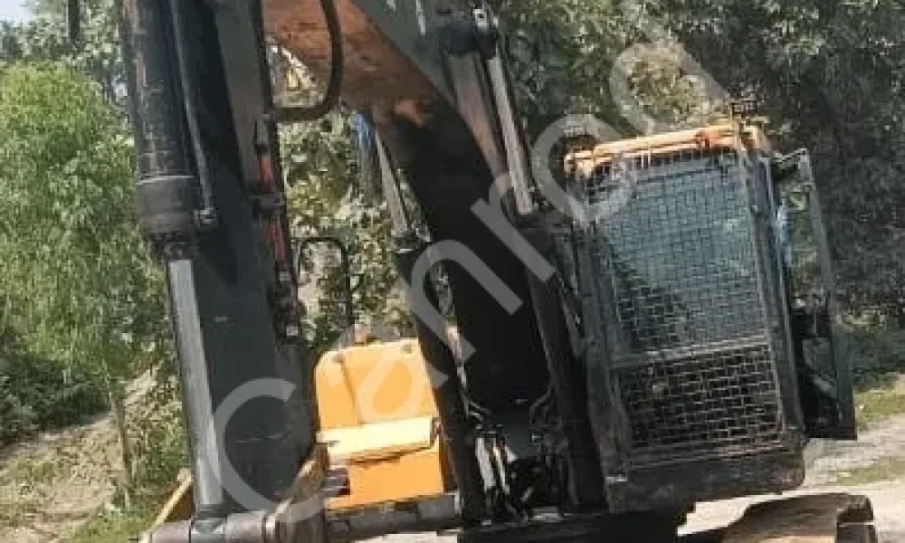 Hyundai R215L Excavator